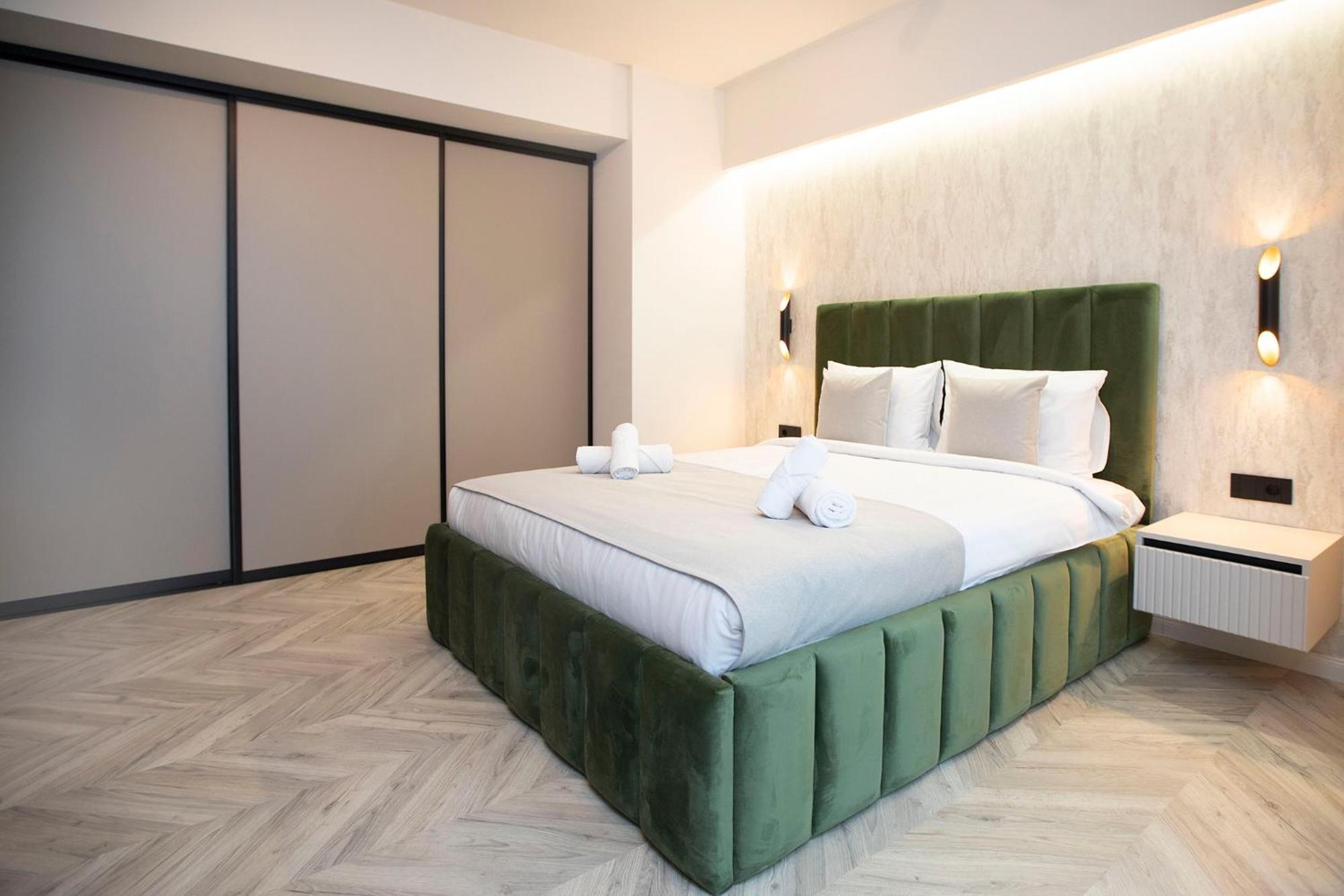 Boudoir 139 Apartments City Tower -18Th Floor คลูจ-นาโปกา ภายนอก รูปภาพ
